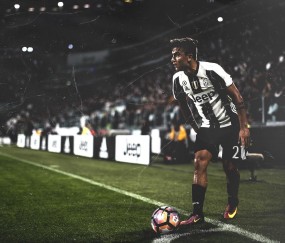 莱万多夫斯基连续三场比赛得分超过表现优异，IG不断突破！气势如虹延续-爱游戏正版